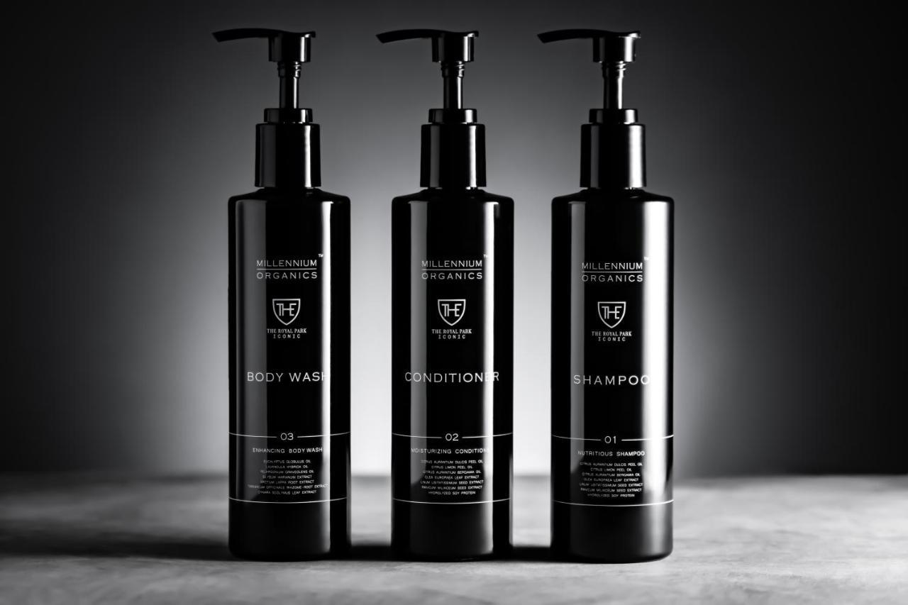 The Royal Park Hotel Iconic Kiotó Kültér fotó The London Body Wash, Conditioner and Shampoo